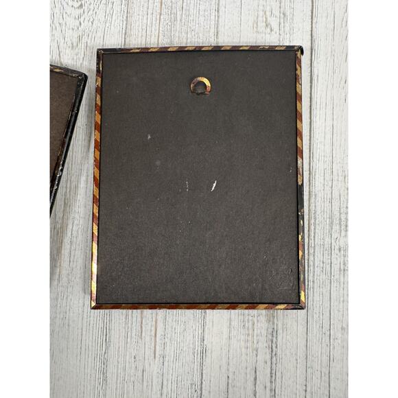 Vintage Pair of Victorian Convex Reverse Painted Bubble Glass Framed Silhouettes - Picture 13 of 14